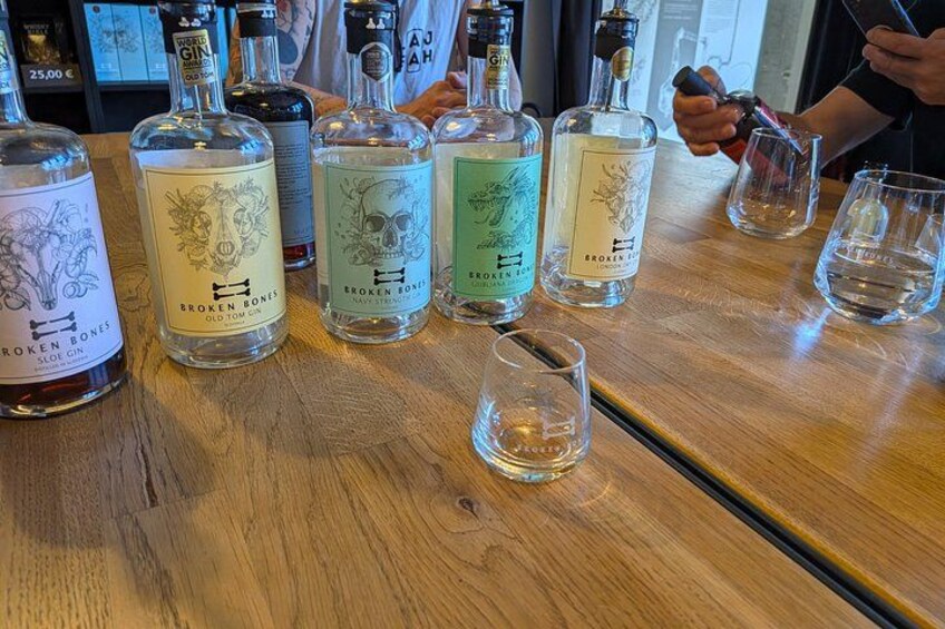 Broken Bones Distillery Spirits Tasting Experience 5