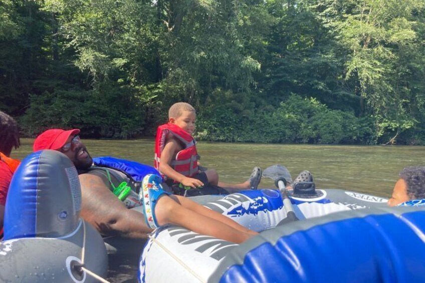 Tubbing the Chattahoochee in Atlanta 5