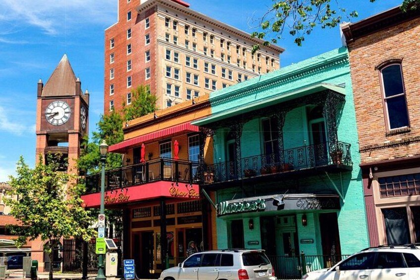 Houston Downtown Food Tour with 5 Tastings of Tradition & Fusion 4