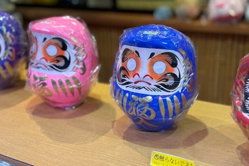Painted wooden balls with traditional Japanese designs. 4