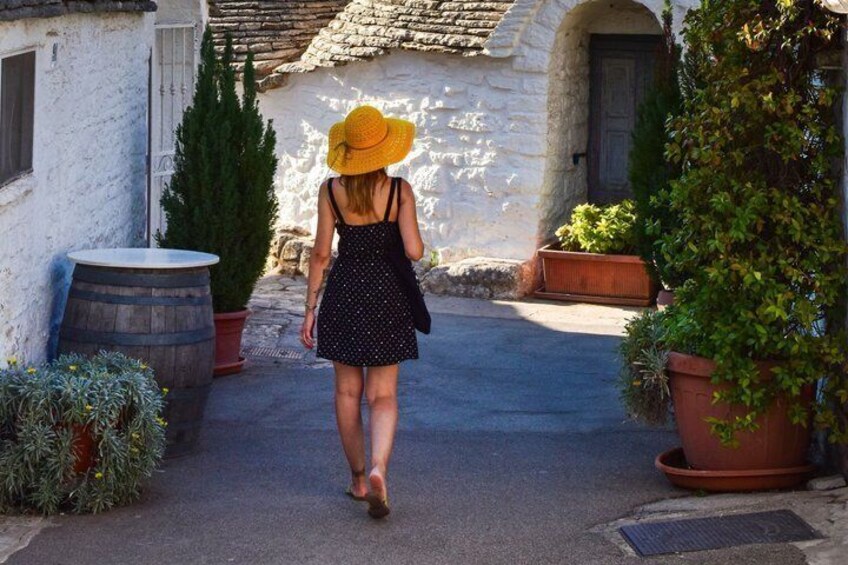 From Bari Alberobello and Matera With Tour Guide 1