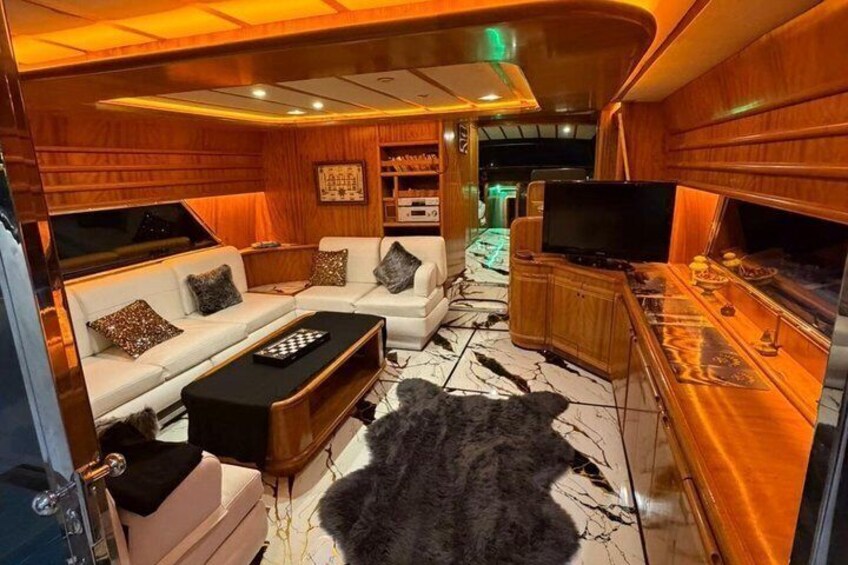 Private Luxury Yacht Tour in Alanya 3