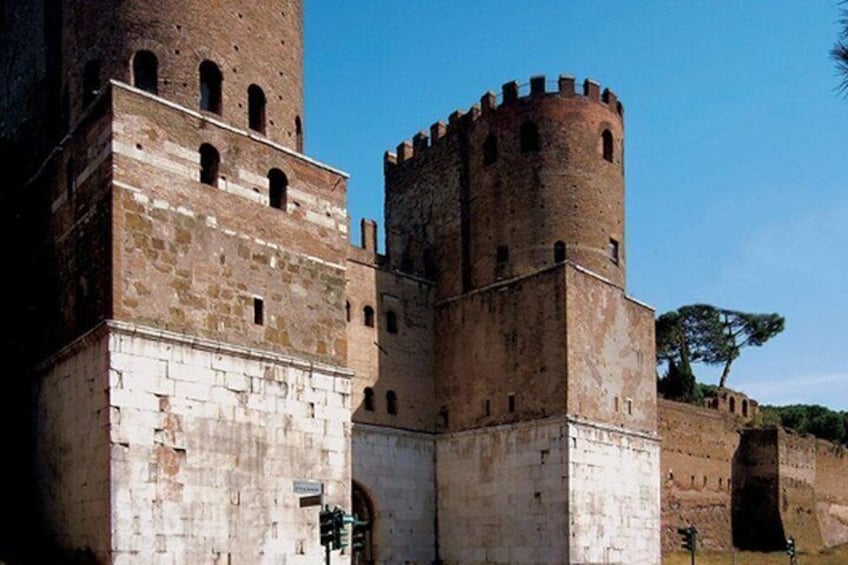 Rome Catacombs Baths of Caracalla Golf Cart Tour 4