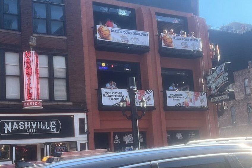 Nashville Golf Cart Sightseeing Tour 2