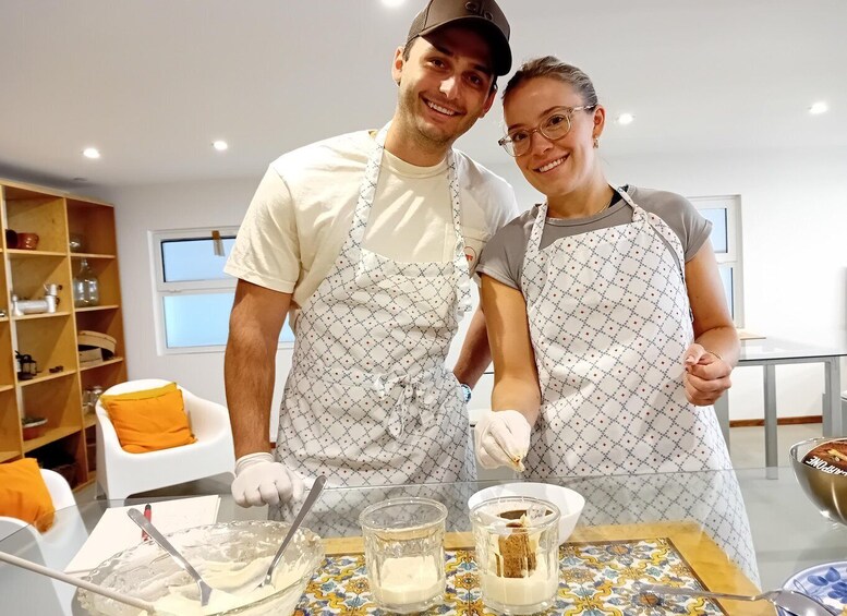 Giardini Naxos, Taormina: Cannoli & Tiramisu Food Class 1