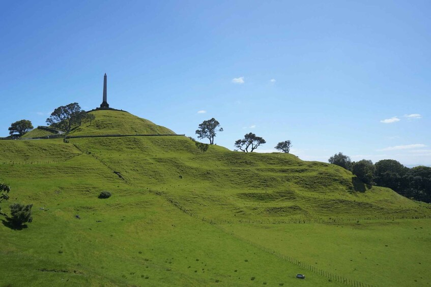 Picture 2 for Activity Private Half-Day Tour of Auckland Volcanoes-The City of Fire 2