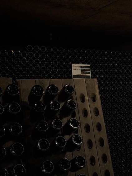 Picture 3 for Activity Le Lavoir: Cellar tour & tasting in the vineyards with a winemaker 4