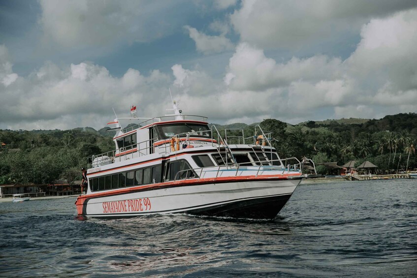 Picture 1 for Activity Bali to Gili Trawangan, Gili Air, Lombok Fast Boat Transfer 2