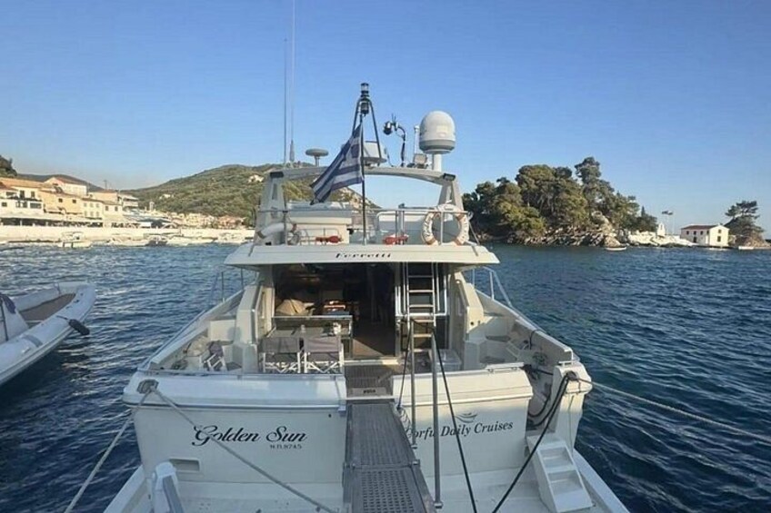 Paxoi, Antipaxoi & Blue Lagoon Boat Tour Experience 2