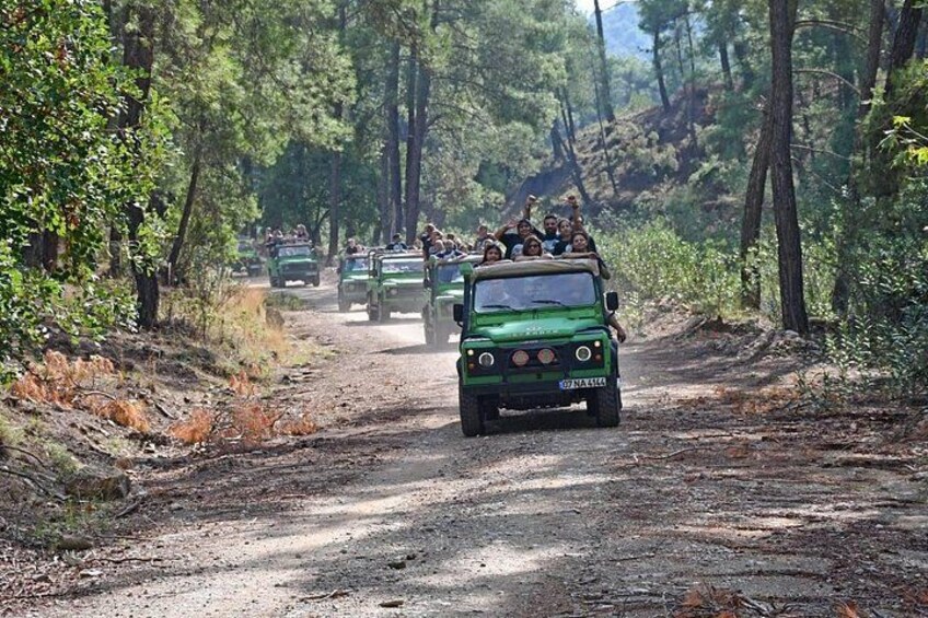 Antalya Jeep Safari to Taurus Mountains with Riverside Lunch 4
