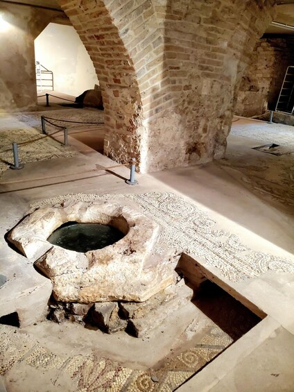 Picture 4 for Activity Ancona: Guided walking tour of the harbor, art, and centuries-old culture 4