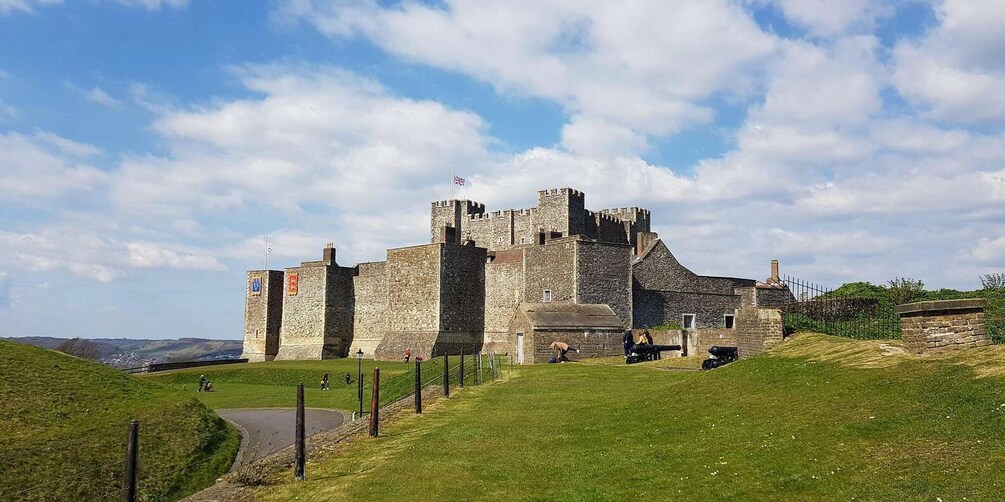 From London: Canterbury, Dover Castle & White Cliffs Tour 1