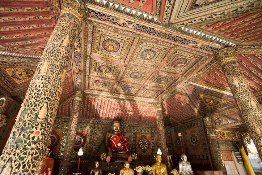 Private Lampang Horse Carriage and Temples Tour from Chiang Mai 5