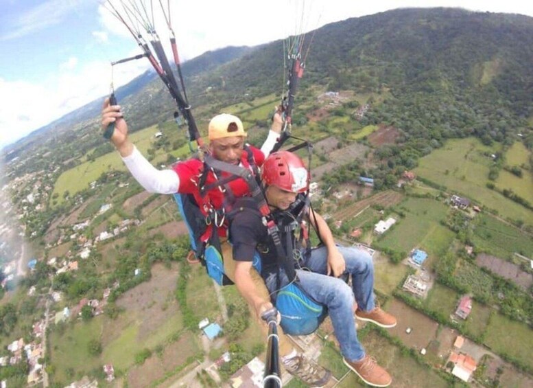 Jarabacoa: Paragliding Experience with GoPro Video 1