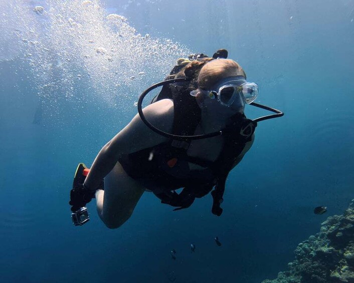 Onna Okinawa: Private Introductory Diving Blue Cave 1