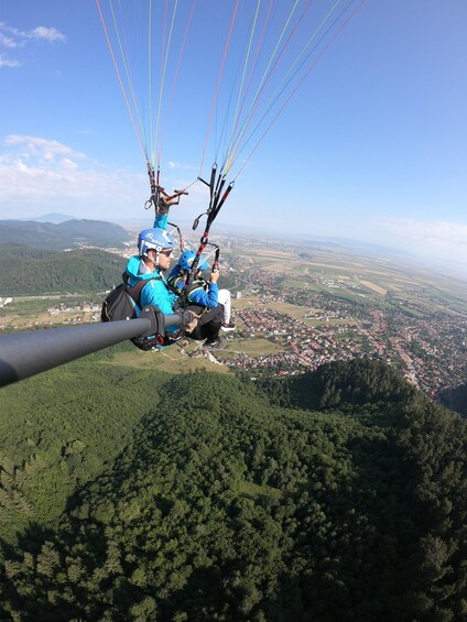 Picture 6 for Activity Sibiu: Tandem Paragliding over Păltiniș & Gura Râului 2