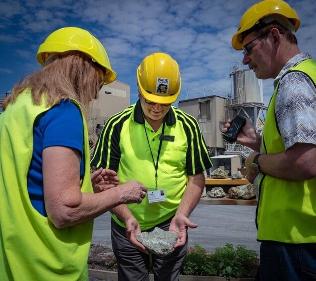 Waihi: Gold Mine Tour and Gold Experience 1