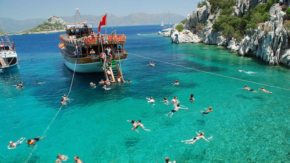 Marmaris: Boat Trip with Lunch and Drinks for Cruise Guests 1