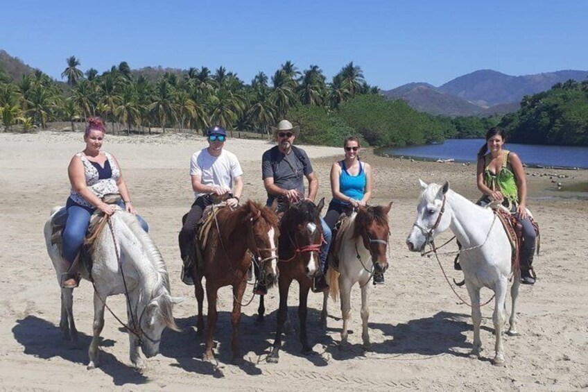 Private Horseback Riding Tour in Playa Larga 5