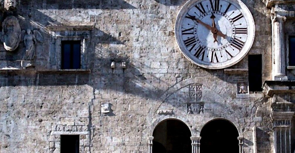 Picture 5 for Activity Ascoli Piceno: Guided walking tour in the city of 100 towers 1