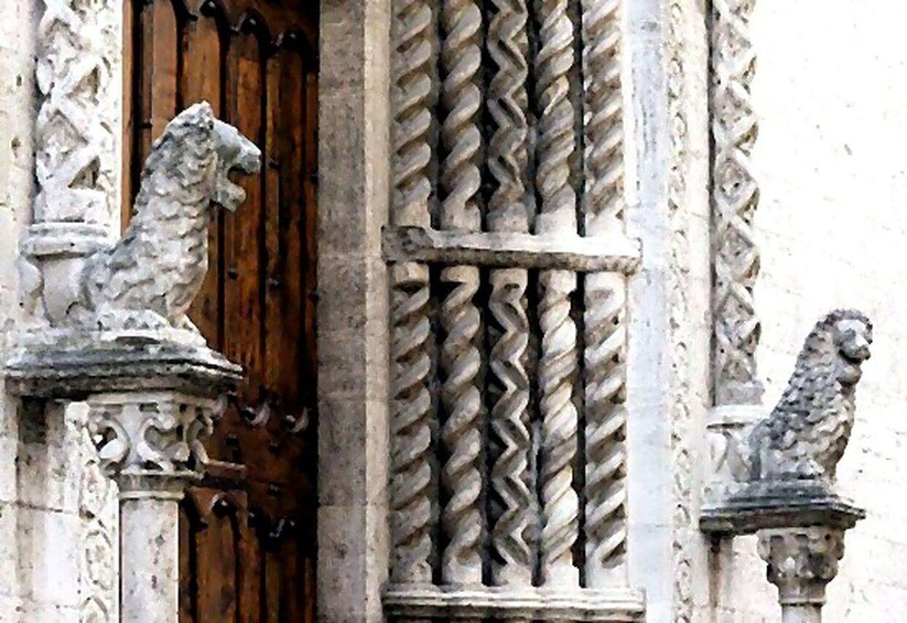 Picture 7 for Activity Ascoli Piceno: Guided walking tour in the city of 100 towers 2