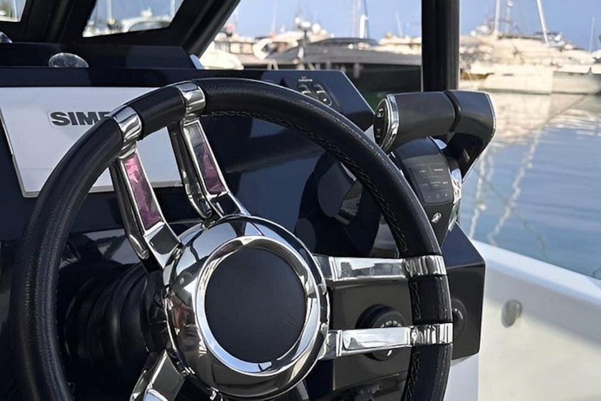 Private Yacht Experience in Marbella 2
