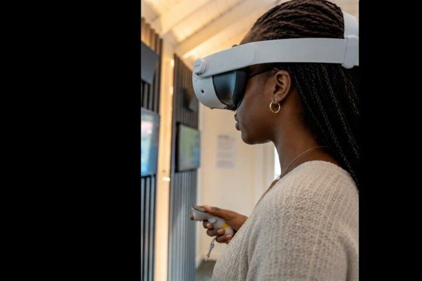 Modern Tour Tasting Dancing Virtual Reality and Interactive Fun 2