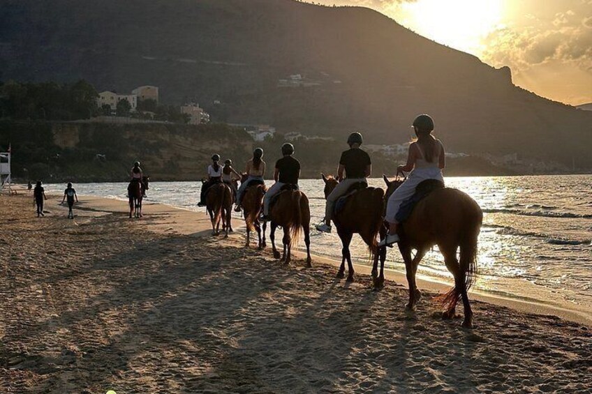 Horseback riding on the beach of Castellammare del Golfo 4