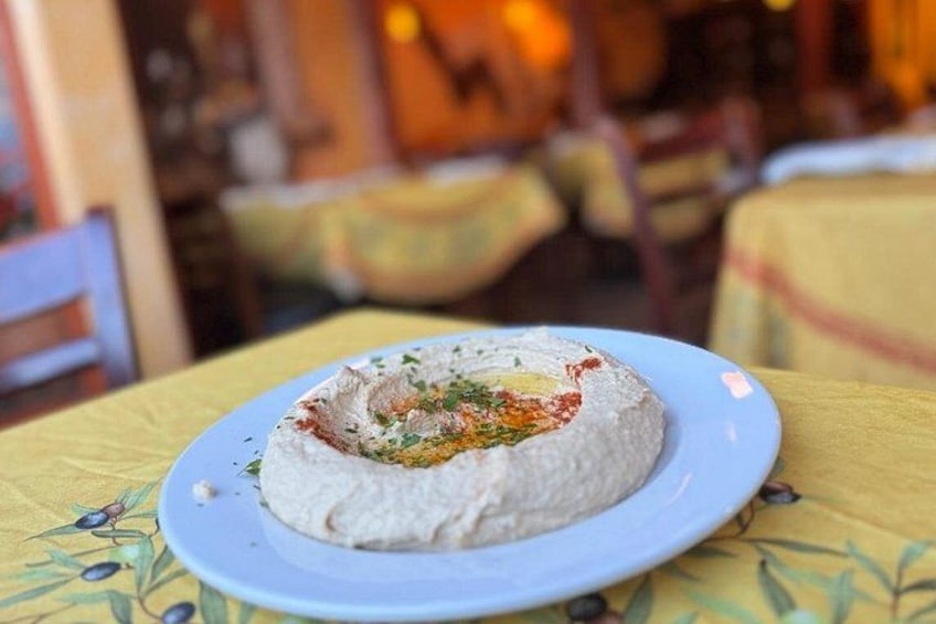 Carmel By the Sea Authentic Walking Food Tour with 5 Dishes 1