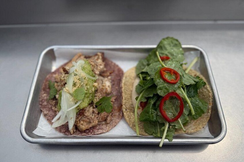 Minneapolis North Loop Food Tour of 6 Local's Favorites Tastings 4
