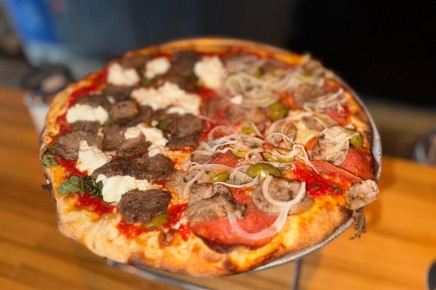 Minneapolis North Loop Food Tour of 6 Local's Favorites Tastings 4