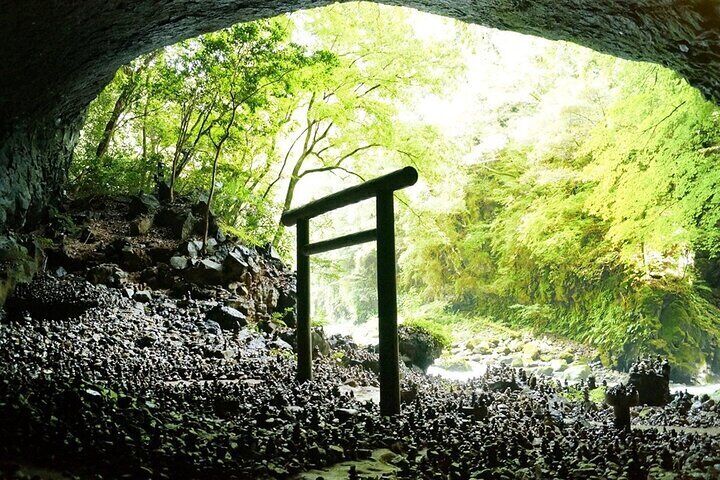 Fukuoka Takachiho Gorge and Amano Iwato Mythic Culture Trip 5