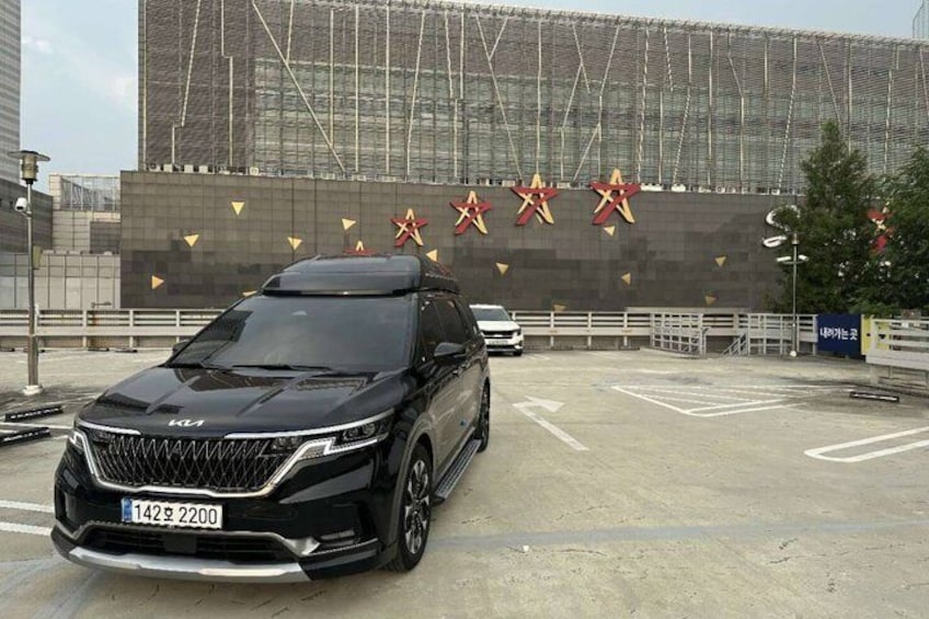 Enjoy a Fully Customizable 9Hour Private Tour ENG Speaking Driver 2