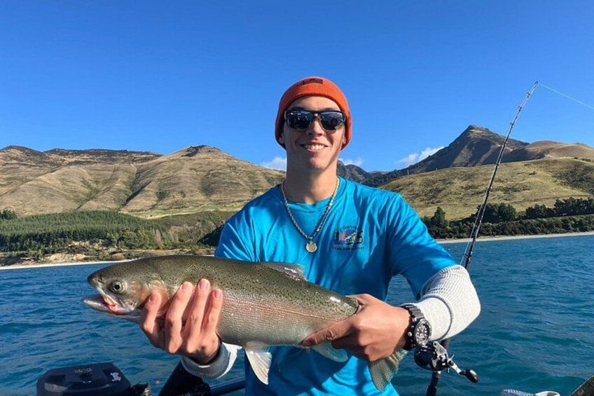 Lake Wānaka Private Trout & Salmon Fishing – 3 Hours 2
