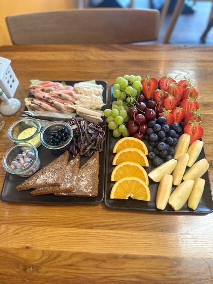 Picture 16 for Activity Nuuk Walking Tour with Museum Visit & Greenlandic Tasting 2