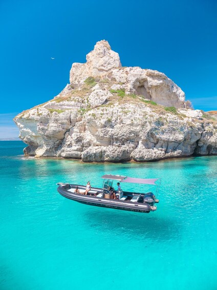 Cagliari 3h Boat tour with Sardinian Aperitif & Snorkeling 1