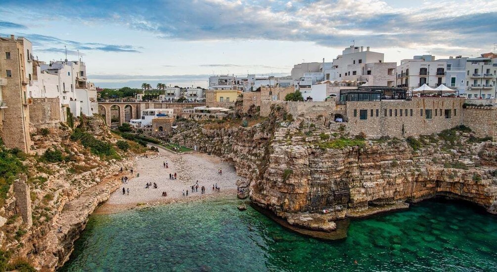 Between Villages and Waves: Polignano by boat, Monopoli & Ostuni walking tour 1