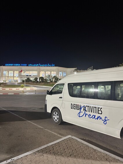Picture 5 for Activity Djerba-Zarzis:Transfer Airport-Hotel ou Hotel-Airport. 2