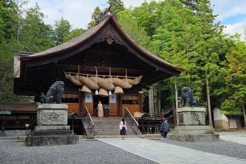 Nagano Shimosuwa Shrine Stone Buddha and Historic Town Walk 5
