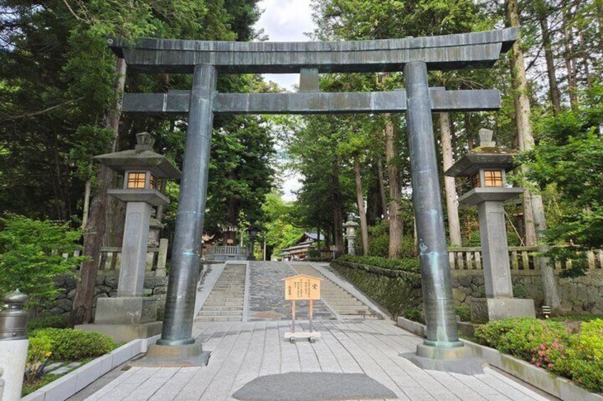 Nagano Shimosuwa Shrine Stone Buddha and Historic Town Walk 4