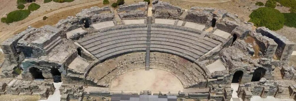 Picture 25 for Activity Guided Tour from Cádiz to Moorish Vejer & the Roman Empire in Baelo Claudia. 5