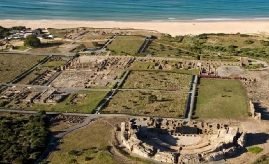 Picture 23 for Activity Guided Tour from Cádiz to Moorish Vejer & the Roman Empire in Baelo Claudia. 2