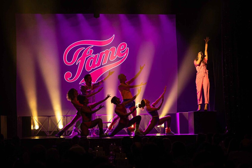 Picture 1 for Activity South Paris: GENERATION 80 musical show + meal at La Chouette 3