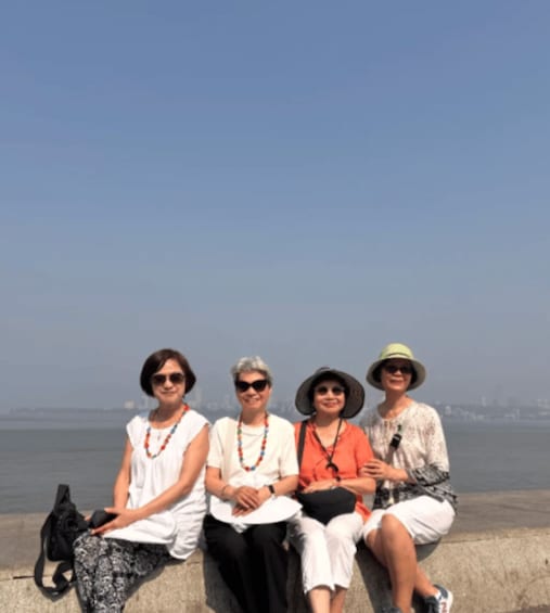 Picture 1 for Activity Mumbai: Full-Day Sightseeing Tour with Top Attractions 2