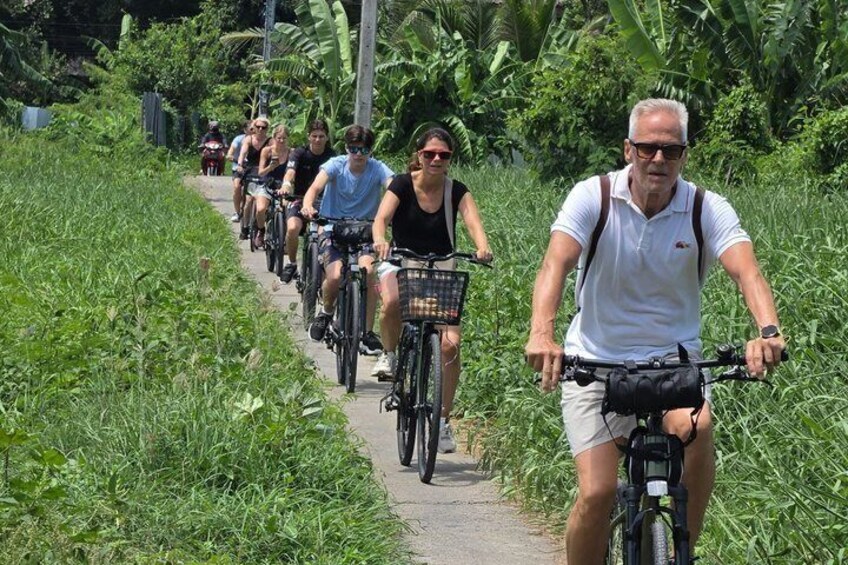 Bangkok Backstreets Bike and Bite Tour 5