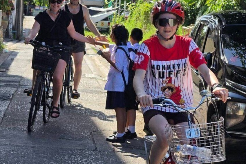 Bangkok Backstreets Bike and Bite Tour 2