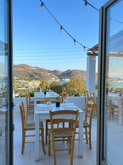 Ios: Traditional Greek Dinner at Methyra Restaurant 1
