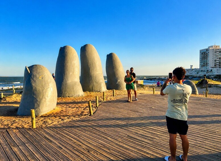 Picture 2 for Activity Exclusive Sightseeing Tour with a Local Guide: Discover the Best of Punta del Este 4