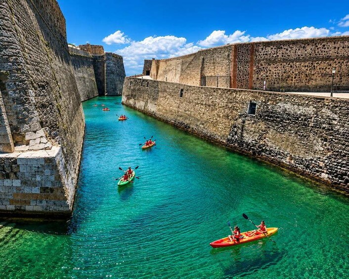 Self-paddle kayak rental in Ceuta 1
