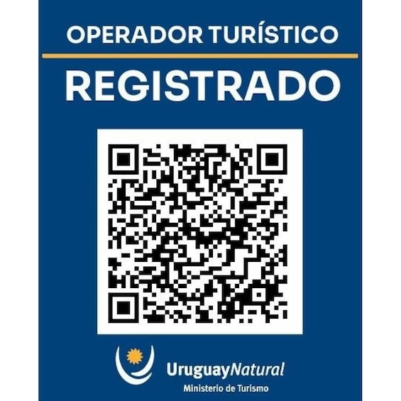 A QR code on a blue background with the text 'OPERADOR TURÍSTICO REGISTRADO' and the logo of UruguayNatural and Ministerio de Turismo. 2